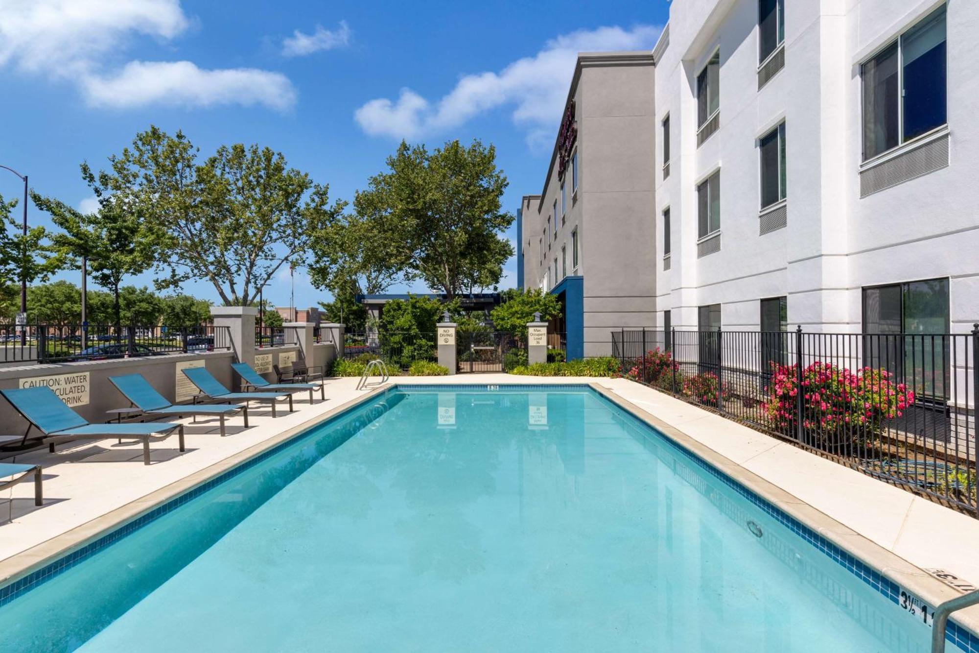 Hampton Inn&Suites Yuba City Bagian luar foto